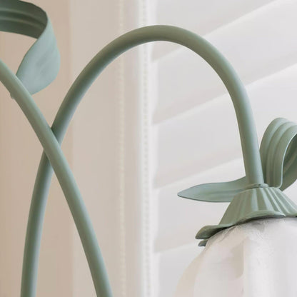 Calla Flower-Inspired Floor Lamp with Glow