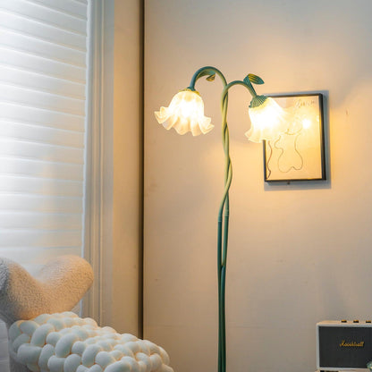 Calla Flower-Inspired Floor Lamp with Glow