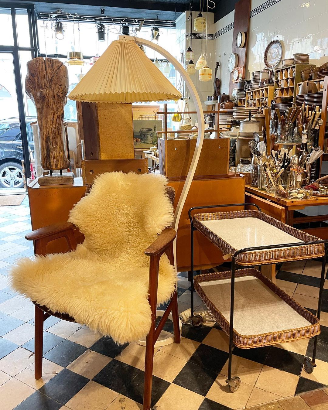 Caprani Scandinavian Wood and Metal Floor Lamp