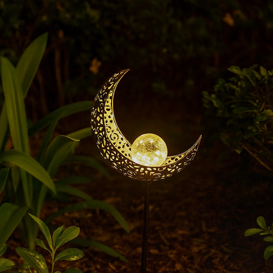 Celestial Solar Garden Light with Glass Shade
