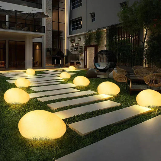 Cobblestone LED Garden Light with Remote Control