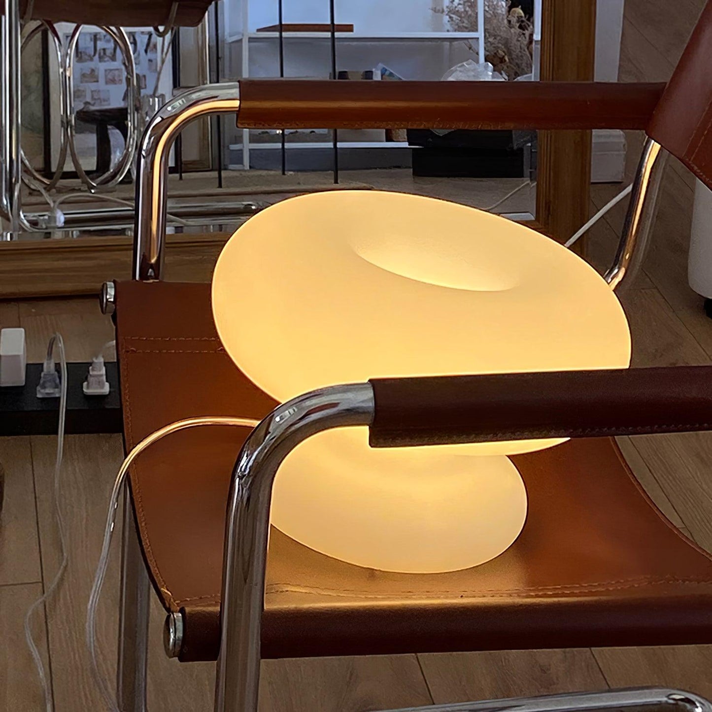 Modern Donut Table Lamp with Glass Shade