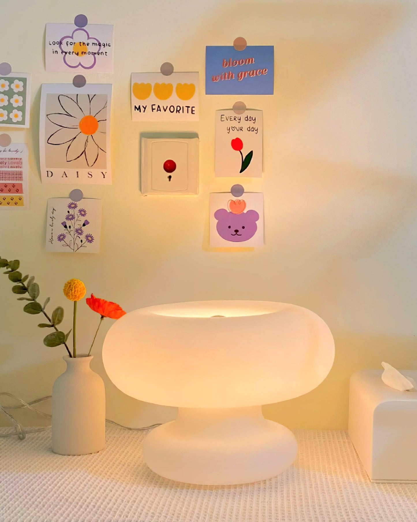 Modern Donut Table Lamp with Glass Shade