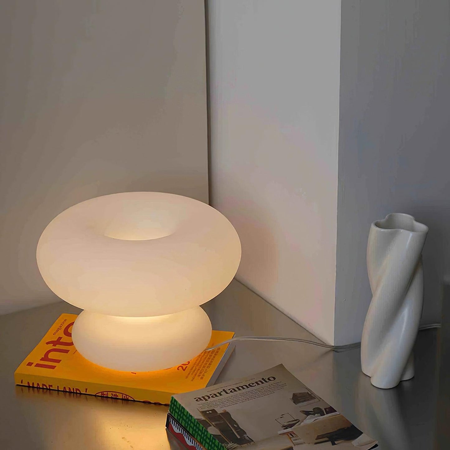 Modern Donut Table Lamp with Glass Shade