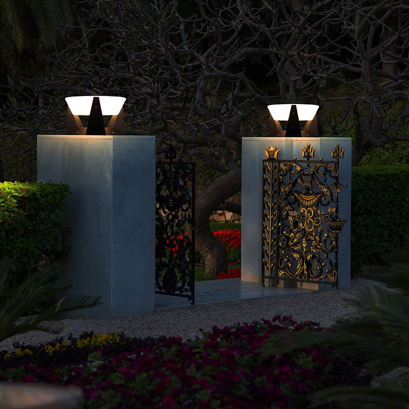Landlights Outdoor Solar LED Pathway Light