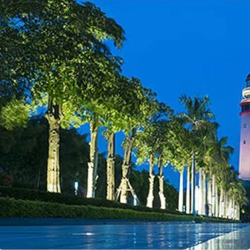 Outdoor LED Spotlight for Tree Illumination