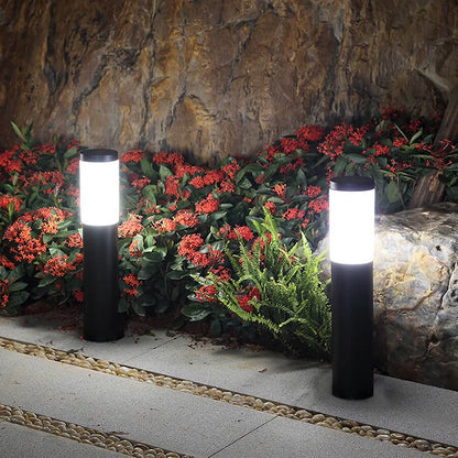 Solarglo Solar-Powered LED Garden Lamp