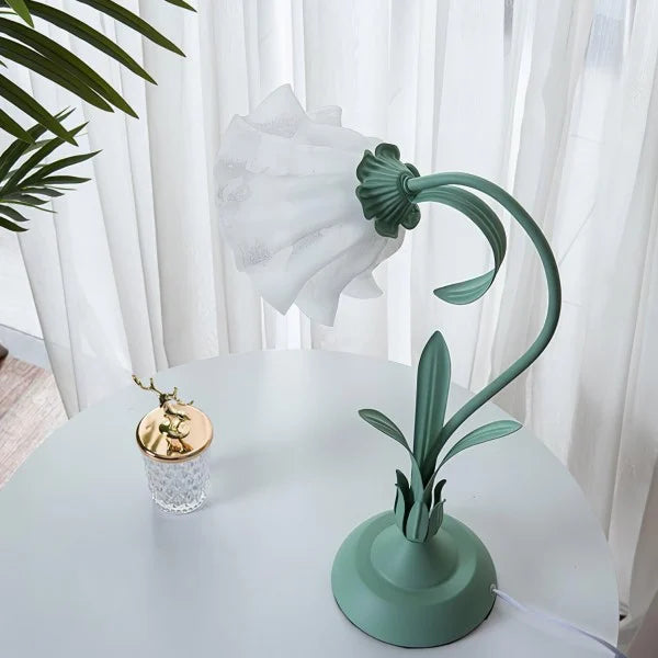 Vintage Adjustable Flower Table Lamp Metal Design