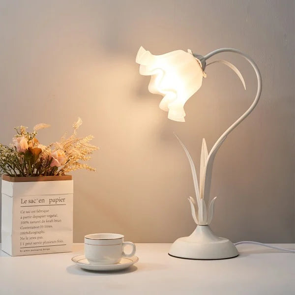 Vintage Adjustable Flower Table Lamp Metal Design
