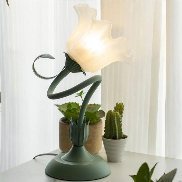 Vintage Adjustable Flower Table Lamp Metal Design