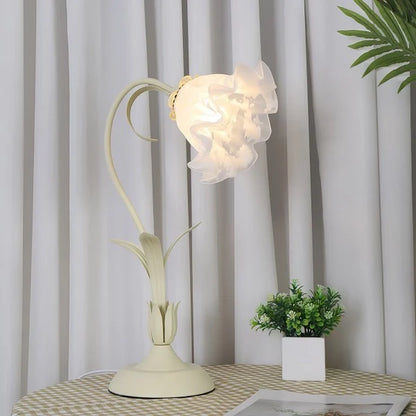 Vintage Adjustable Flower Table Lamp Metal Design